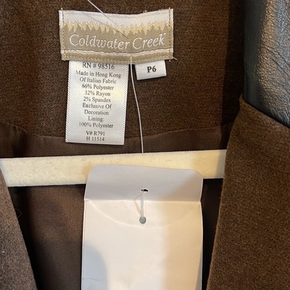 Coldwater Creek Vintage Faux Leather Flower Embroidered Blazer Size 6P Brown - Picture 10 of 11